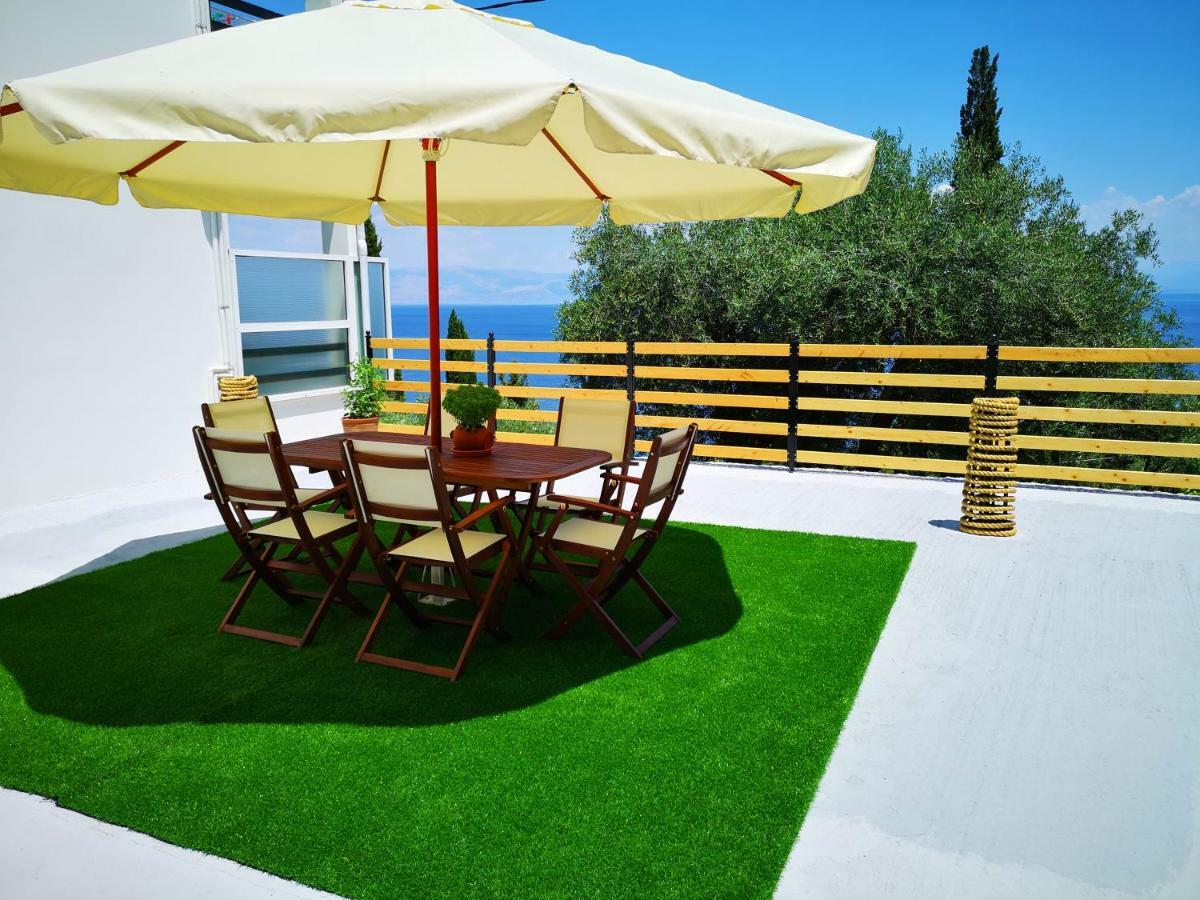 Nikoli * Benitses (Corfu)